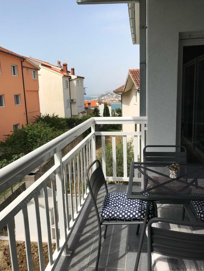 Apartment Sano Podstrana Exterior foto